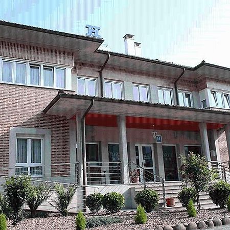 Hotel La Guindal أريونداس المظهر الخارجي الصورة