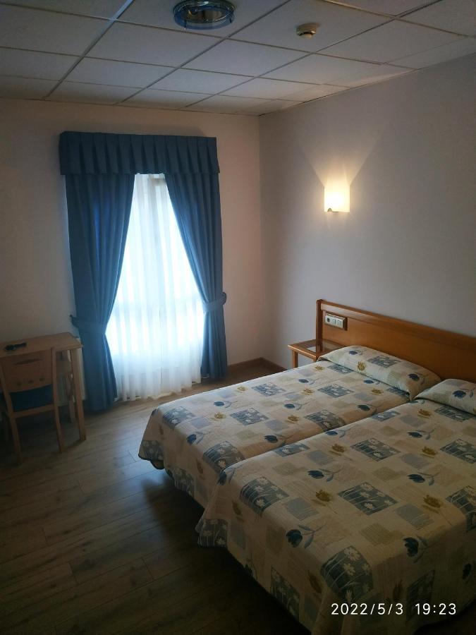 Hotel La Guindal أريونداس المظهر الخارجي الصورة